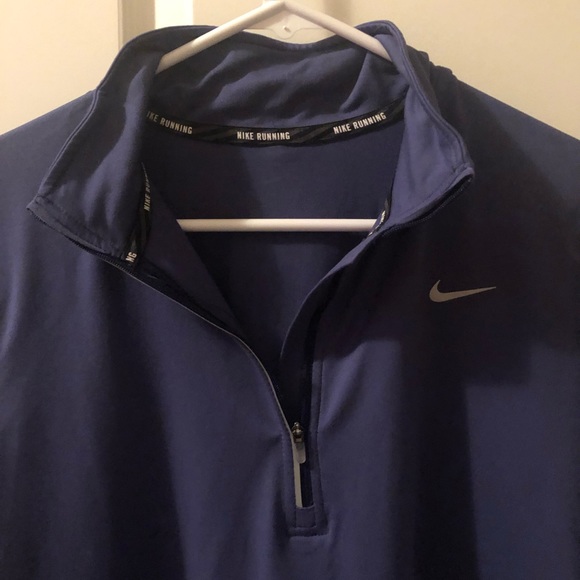🌟 Purple Nike Quarter Zip 🌟 - Picture 4 of 5